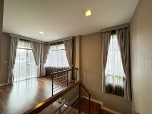 บ้านเดี่ยว ขาย สุขาภิบาล5 มีรายได้ทันที,ใกล้ทะเลสาป บ้านเดี่ยวหรูวัชรพล-ลงทุนได้เลย ใกล้คลับเฮ้าส์มัณฑนาเลควัชรพล(LH) บ้านเดี่ยวแลนด์แอนเฮ้าส์